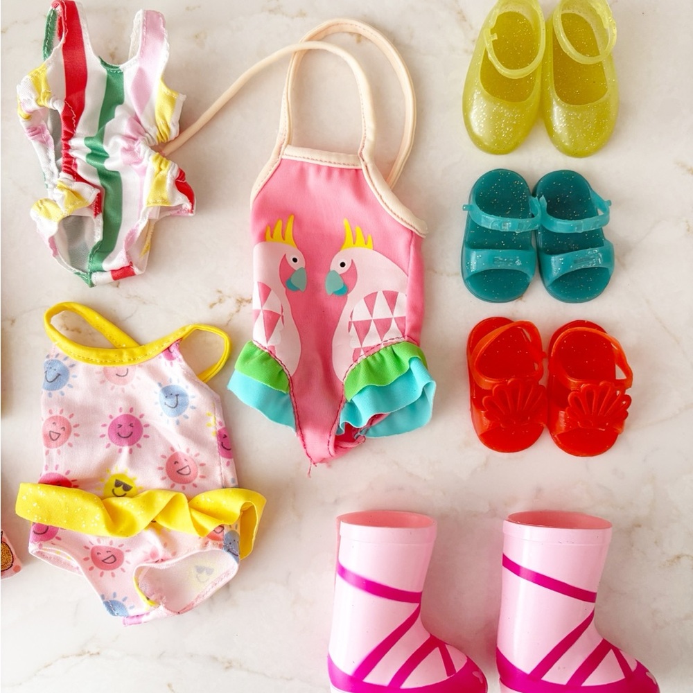 Wellie Wishers Glitter Girls Beach Day Pool Party Bundle - Picture 3 of 6